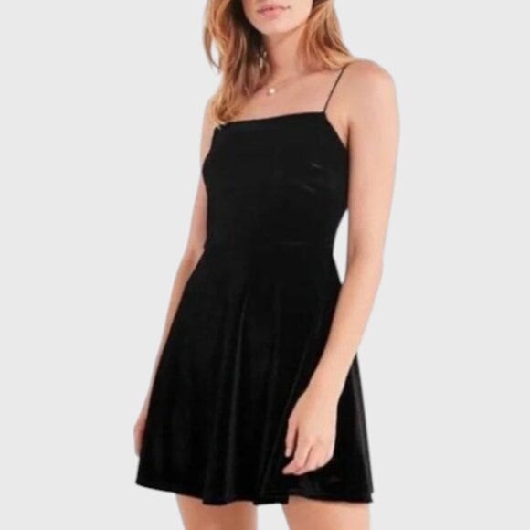 Urban Outfitters Dresses & Skirts - Urban Outfitters Women’s M Black Velvet Slip Dress Party Goth Chic Minimalist
